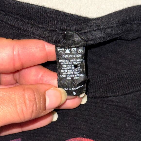 Red Hot Chili Peppers Graphic Tee Adult Small Black Tie Dye Logo Unisex RHCP - Picture 6 of 6